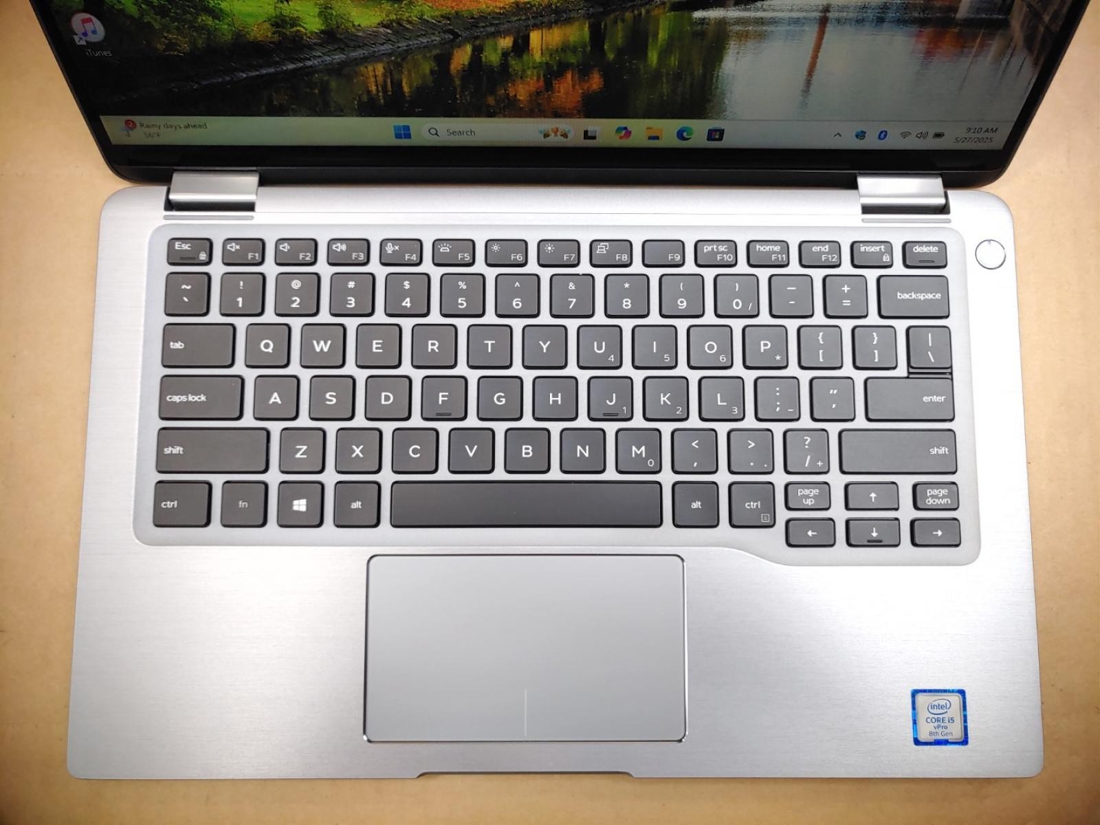 Dell Latitude 7400 2-in-1 14″ Touch Intel i5-8365U✔8GB✔256GB✔Win11Pro✔ *NO A/C*