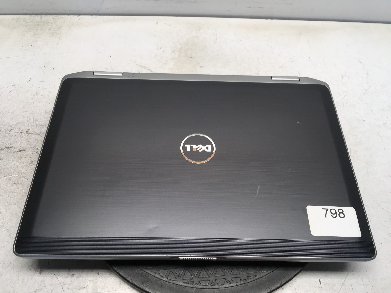 Dell Latitude E6420 Intel i3-2330M 2.2GHz 4 GB NO HDD
