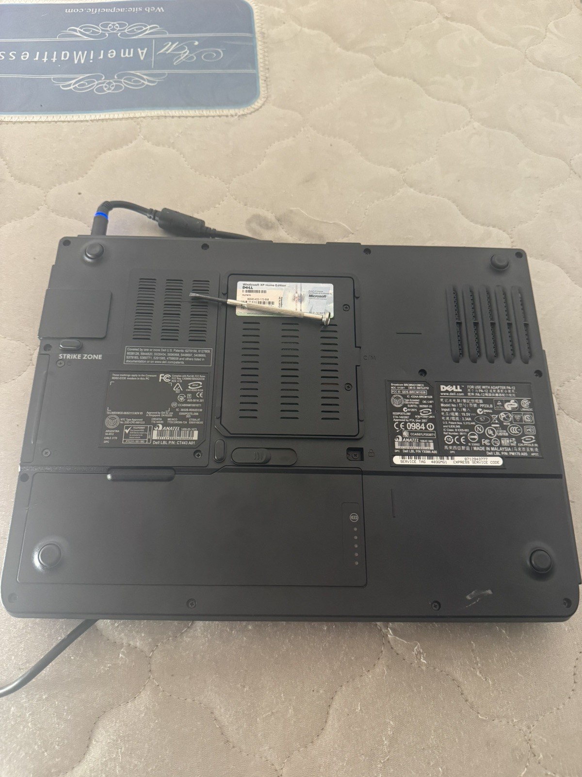 Retro Gaming Laptop Dell Vostro 1000 AMD 1.9GHz 2GB 80GB ATI Radeon Windows XP