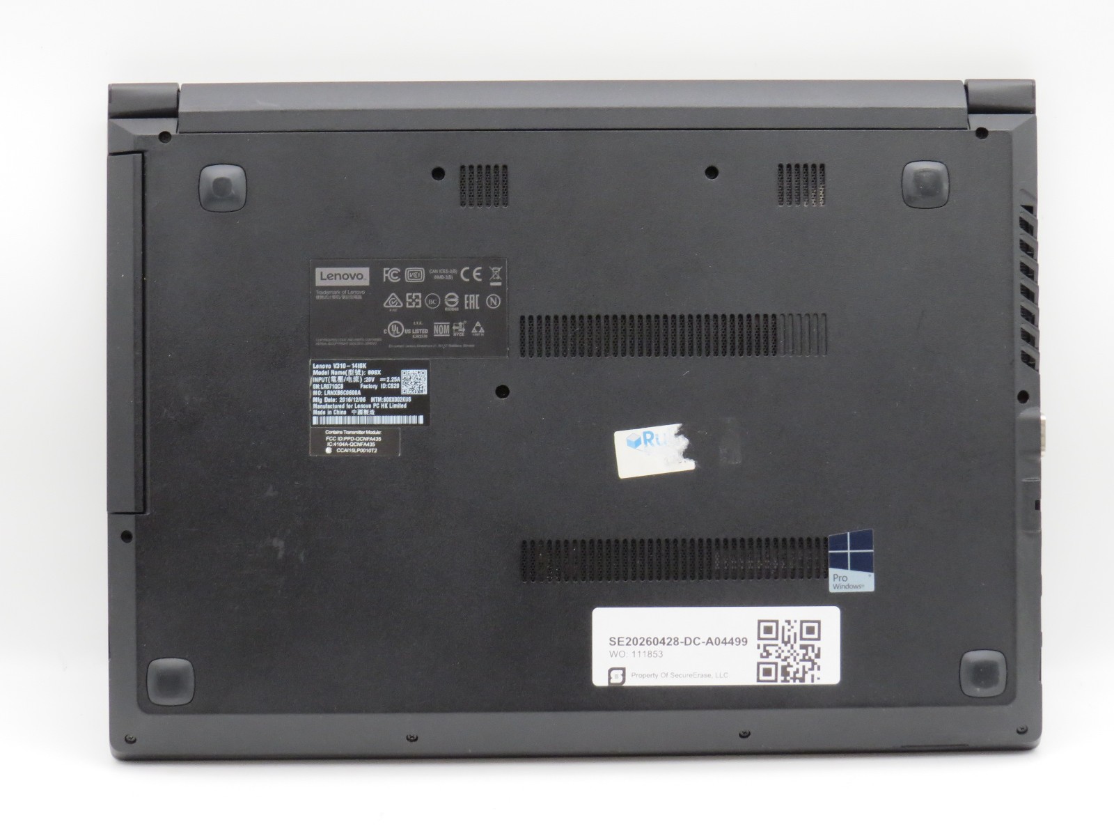 Lenovo V310 i3-6100U @ 2.3GHz 6GB DDR4 256GB SSD No OS/AC/Battery