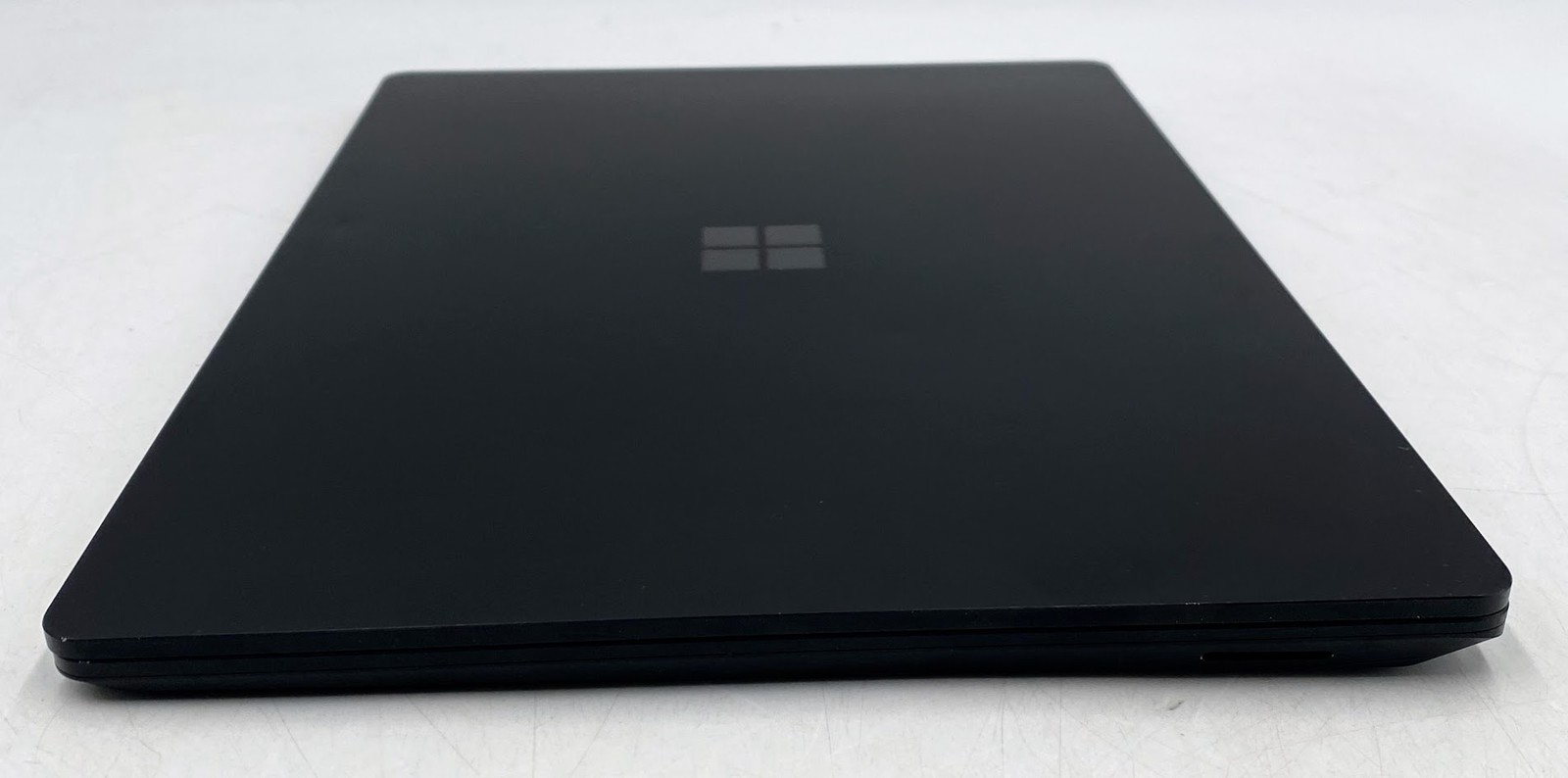 Microsoft Surface 5 13.5″ Laptop- 256GB SSD, 16GB DDR5 RAM, i7-1265U CPU, W11P