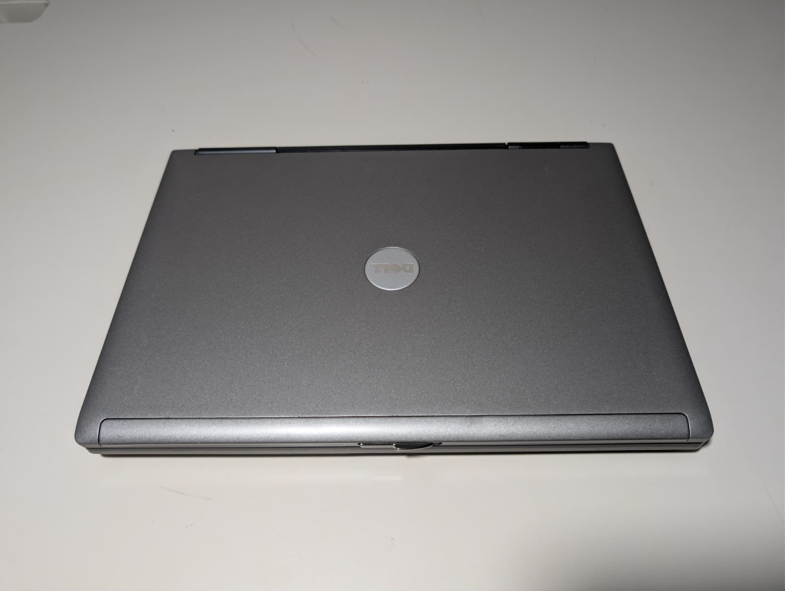 Read! Dell Latitude D620 | C2D 4GB RAM 128GB SSD | Win XP Pro 32-Bit DVD+RW