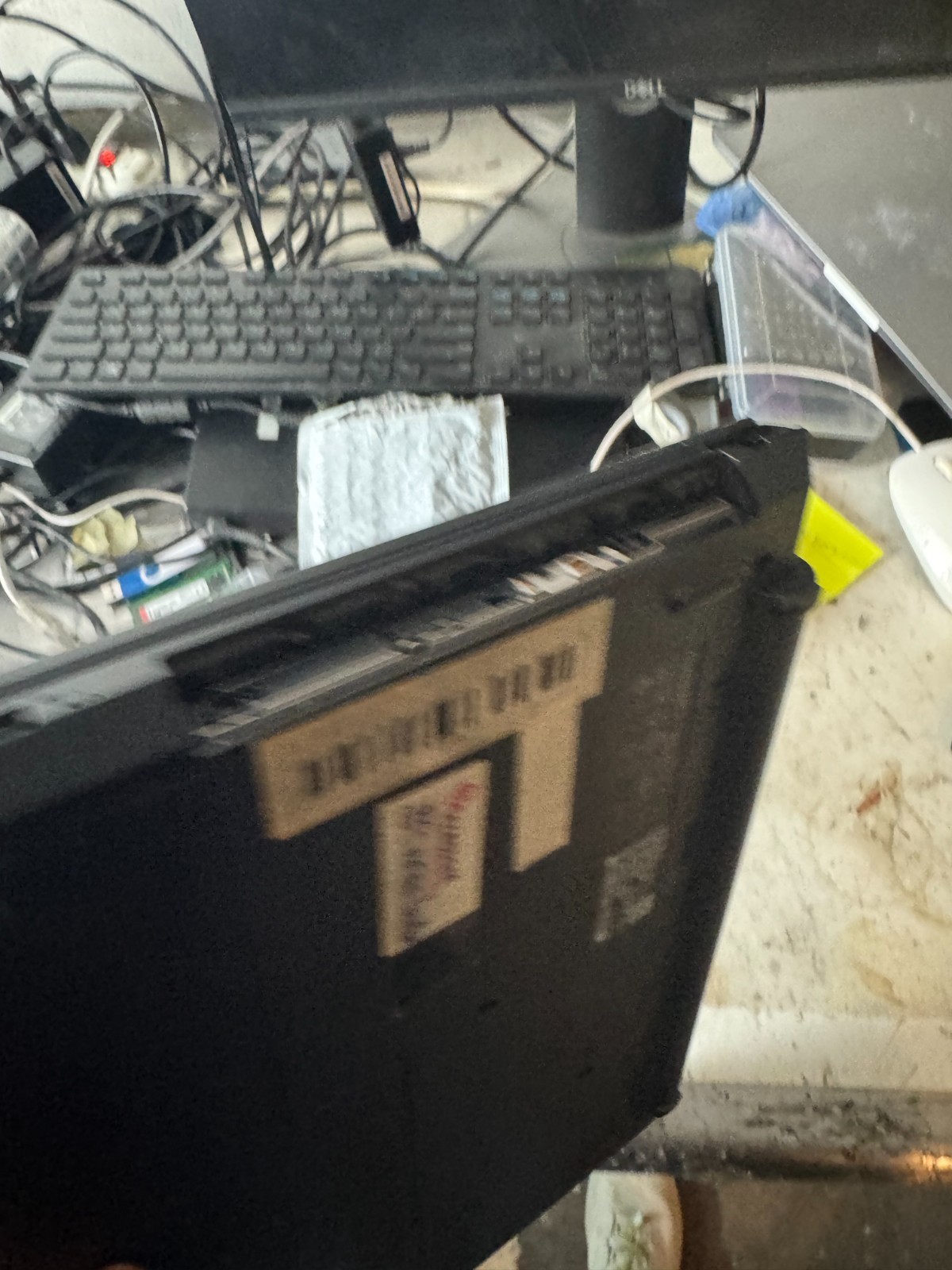 Lenovo ThinkPad E40 i3 4th Gen Boots Missing Bottom Cover Keyboard Issue Parts