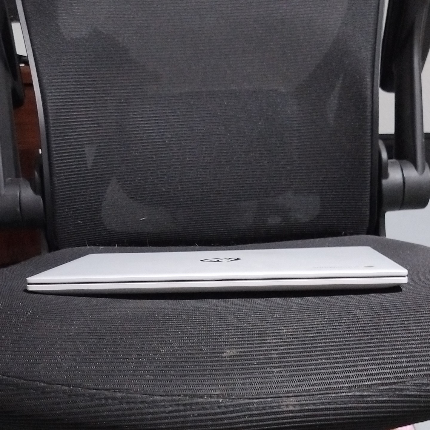 !!READ DESCRIPTION!! 14″ HP Chromebook 128GB STORAGE (14a-nf0131wm)