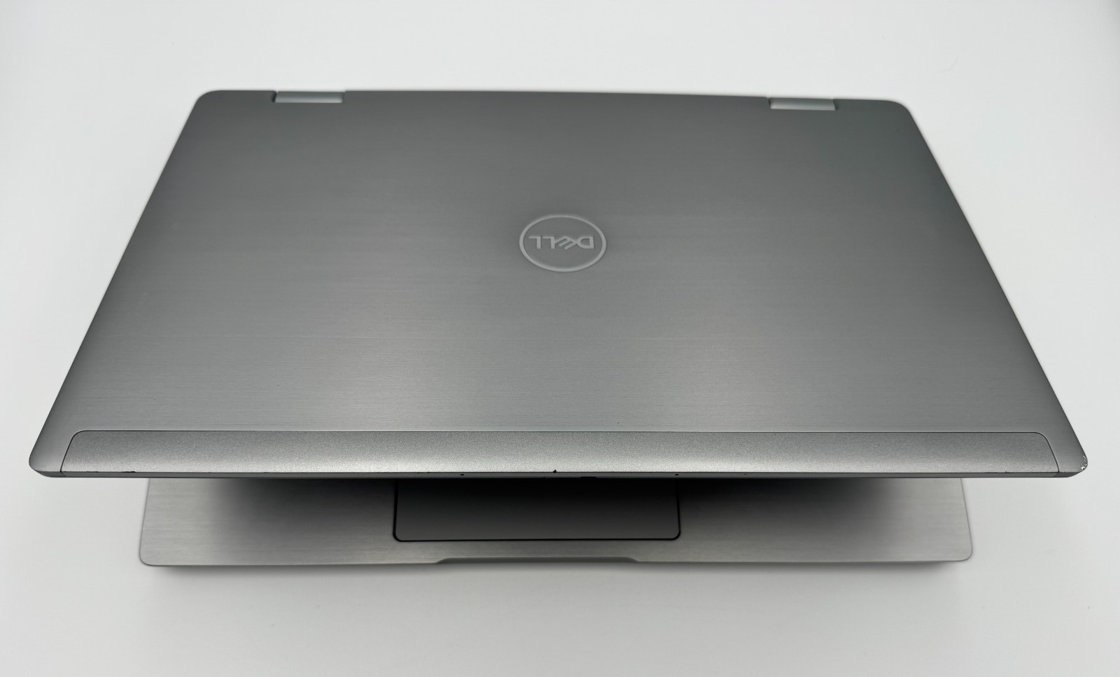 Dell Inc. Latitude 7320 13.3″ 11th Gen Core i5-1145G7 2.60GHz 8GB 256GB NVME