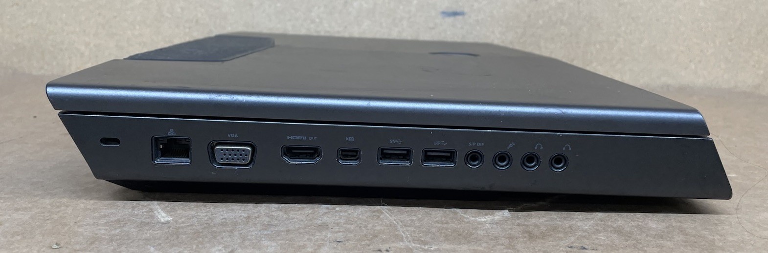 Alienware M17x R3, Intel Core i7-2670QM, 16GB RAM, 1.5TB HDD W10 *READ*