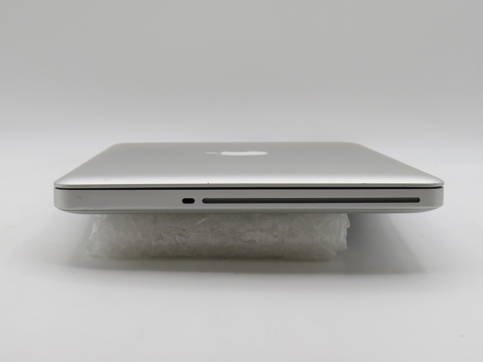 Apple MacBook Pro A1278 | i5-3210M @ 2.5GHz | 4GB DDR3 | HD 4000 | 13.3″ Display