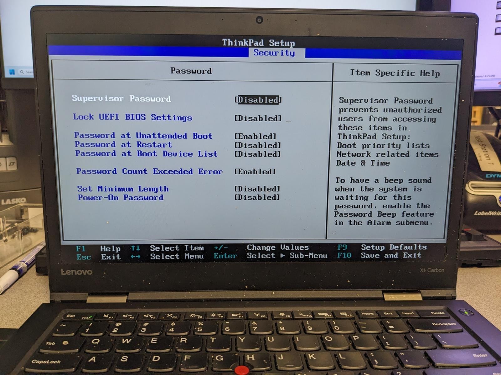 LENOVO THINKPAD X1 CARBON 4TH GEN i5-6300U @ 2.40GHz, 8GB RAM, NO HDD/OS