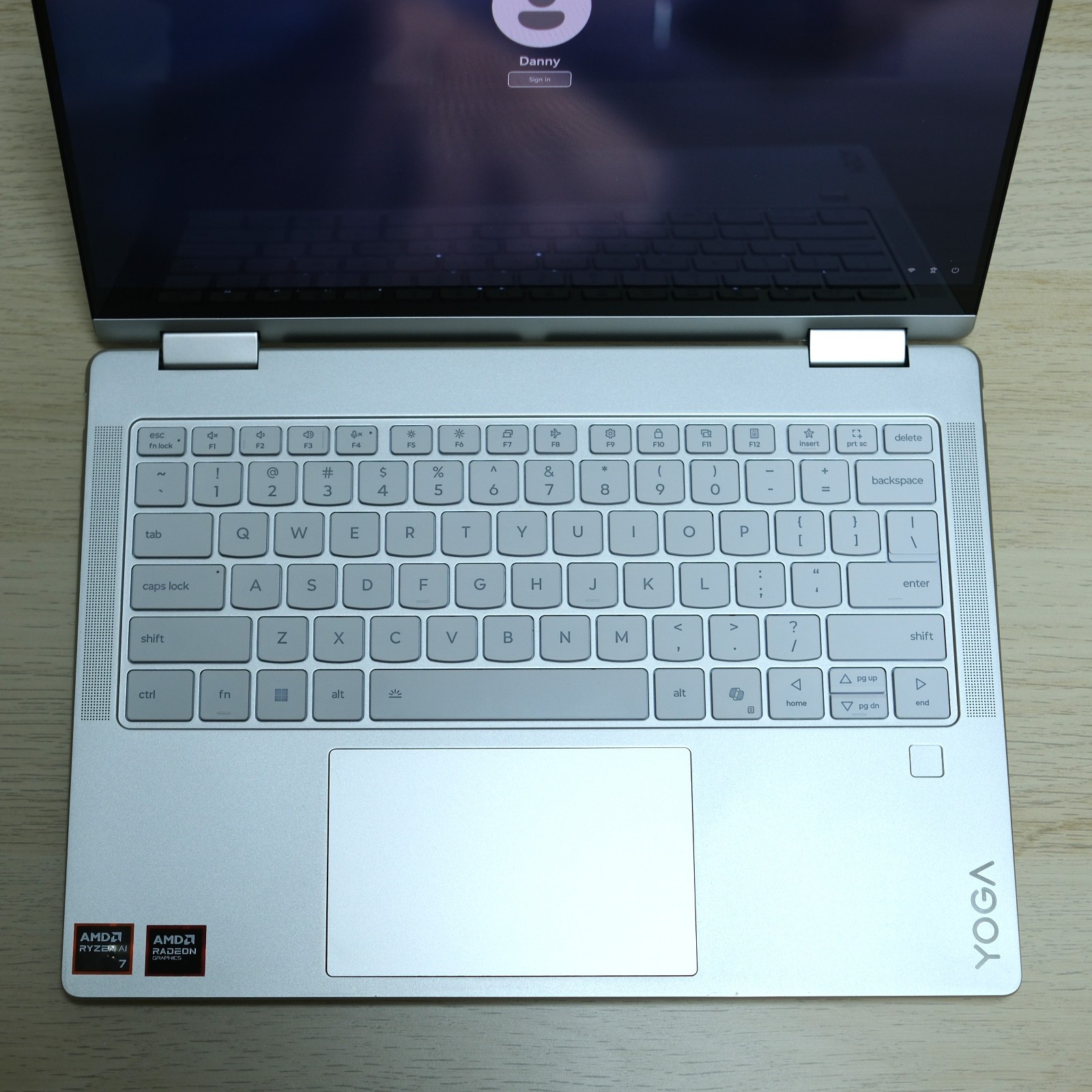 PERFECT Lenovo Yoga 7 2-in-1 14AKP10 14″ Ryzen AI 7 350 16GB | 1 TB WTY 12/26