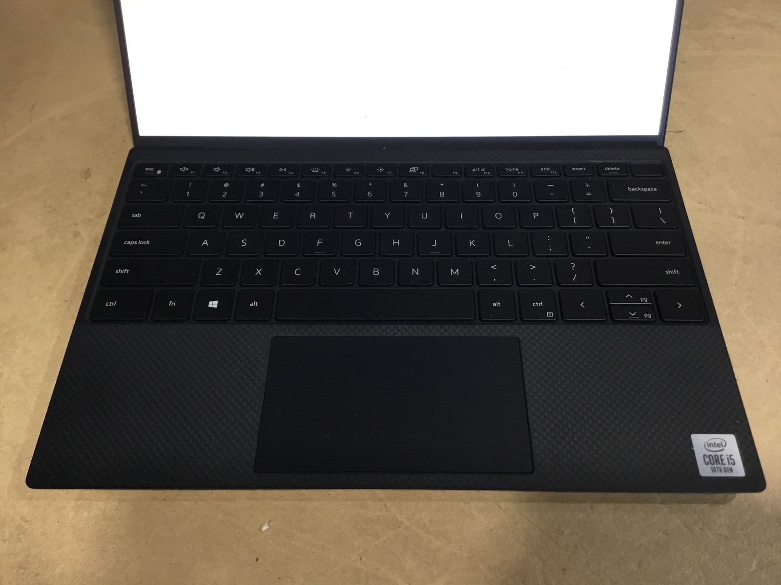 Dell XPS 13 9300 13′ Laptop | i5-1035G1 1.0GHz | 8GB RAM | No HDD/AC – Grade B