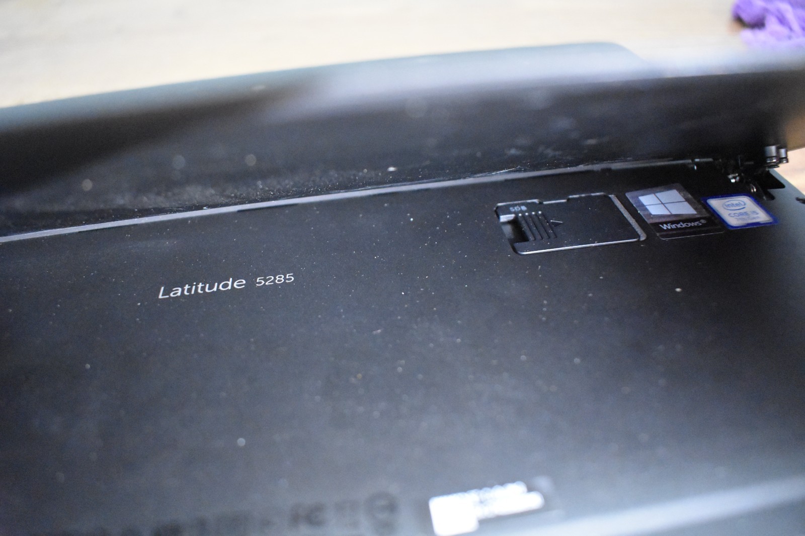 DELL LATITUDE 5285 i5-7300U NOT WORKING FOR PARTS (LOT OF 2)
