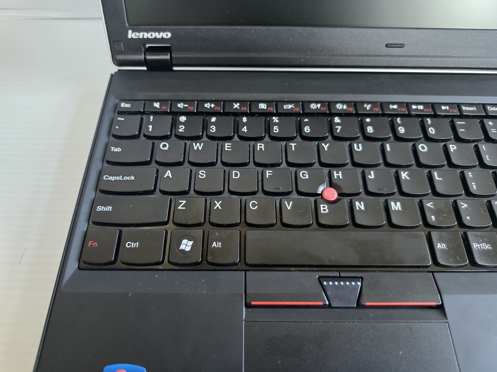 Lenovo ThinkPad E520 Laptop i3-2350M 4GB RAM 500GB HDD Win7 Pro No Batt/Charger