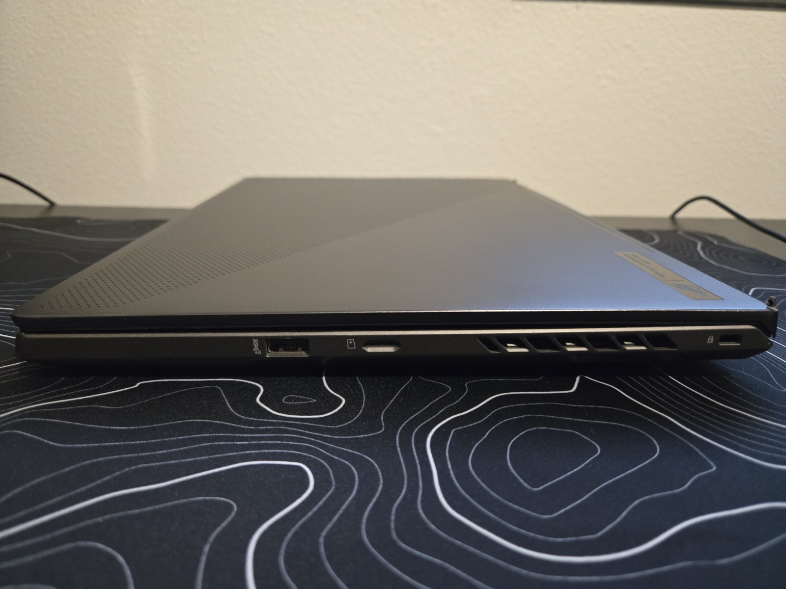 ASUS ROG Zephyrus G15 15.6 1TB SSD Ryzen 9 5900HS 40GB RAM, RTX 3070(READ DESC)