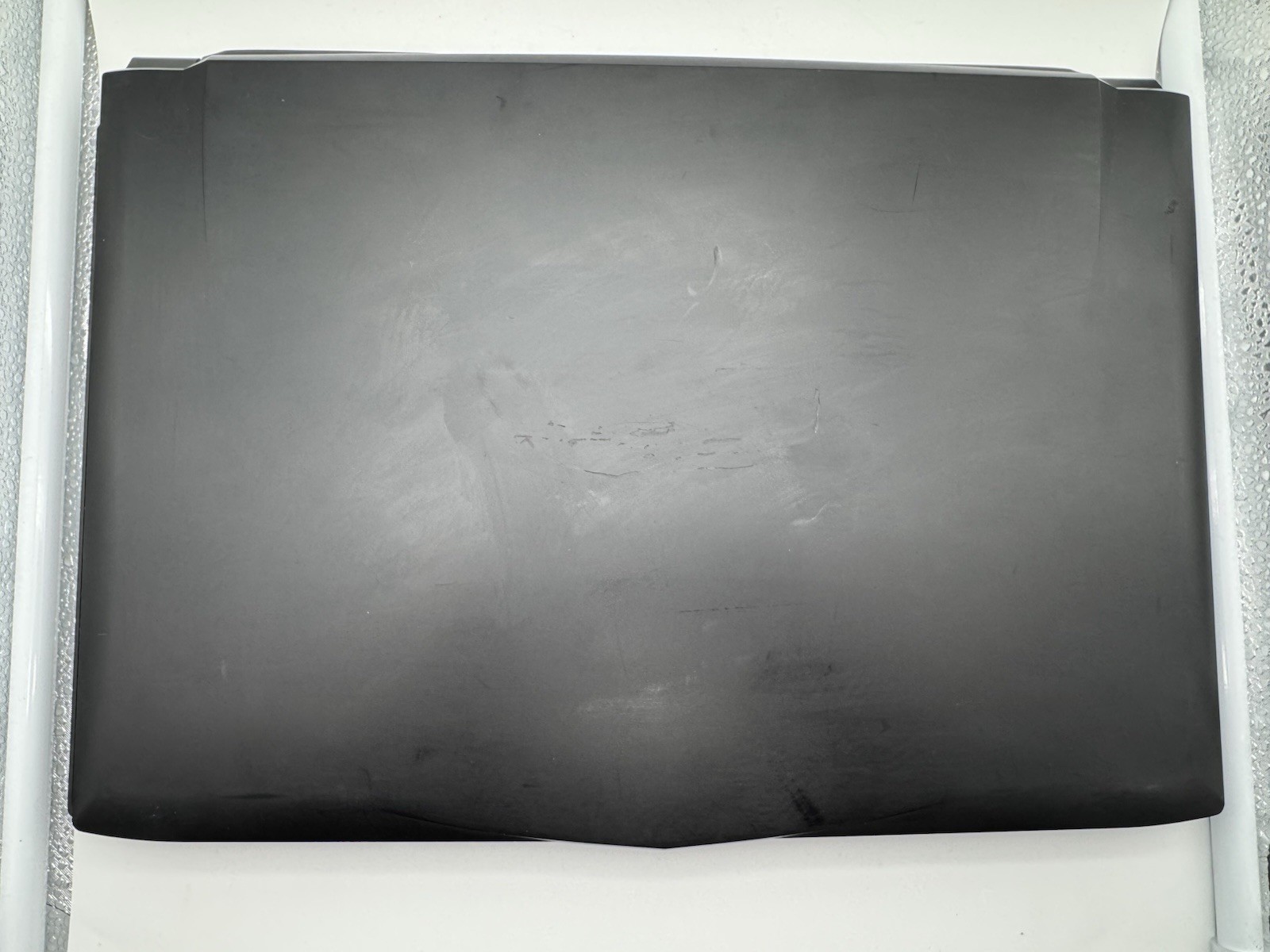 *NO POWER* GIGABYTE P56 LAPTOP i7 7700HQ 32GB DDR4 NVIDIA GTX 1070 FOR PARTS