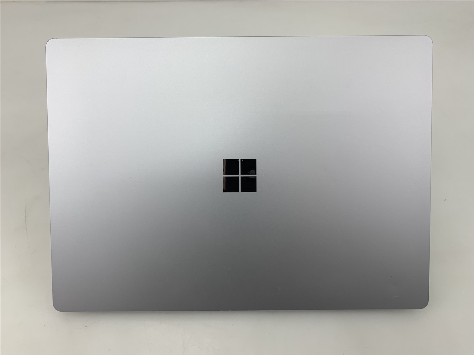 Microsoft Surface Laptop 4 1979 i7-1185G7 3.00GHz 16GB RAM 256GB NVMe Win 11 Pro