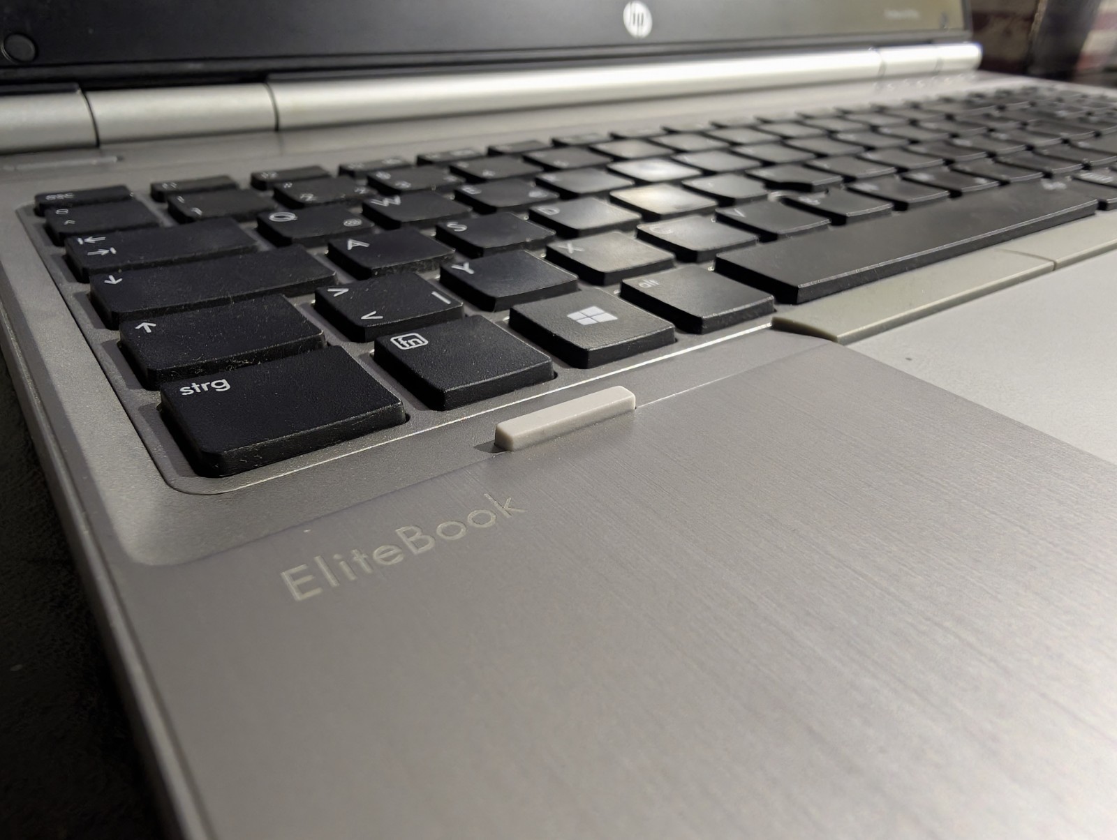 HP Elitebook 8570p intel Core i5 vPro 2.8Ghz, 8GB RAM, 128GB SSD, Win 10, DOCK