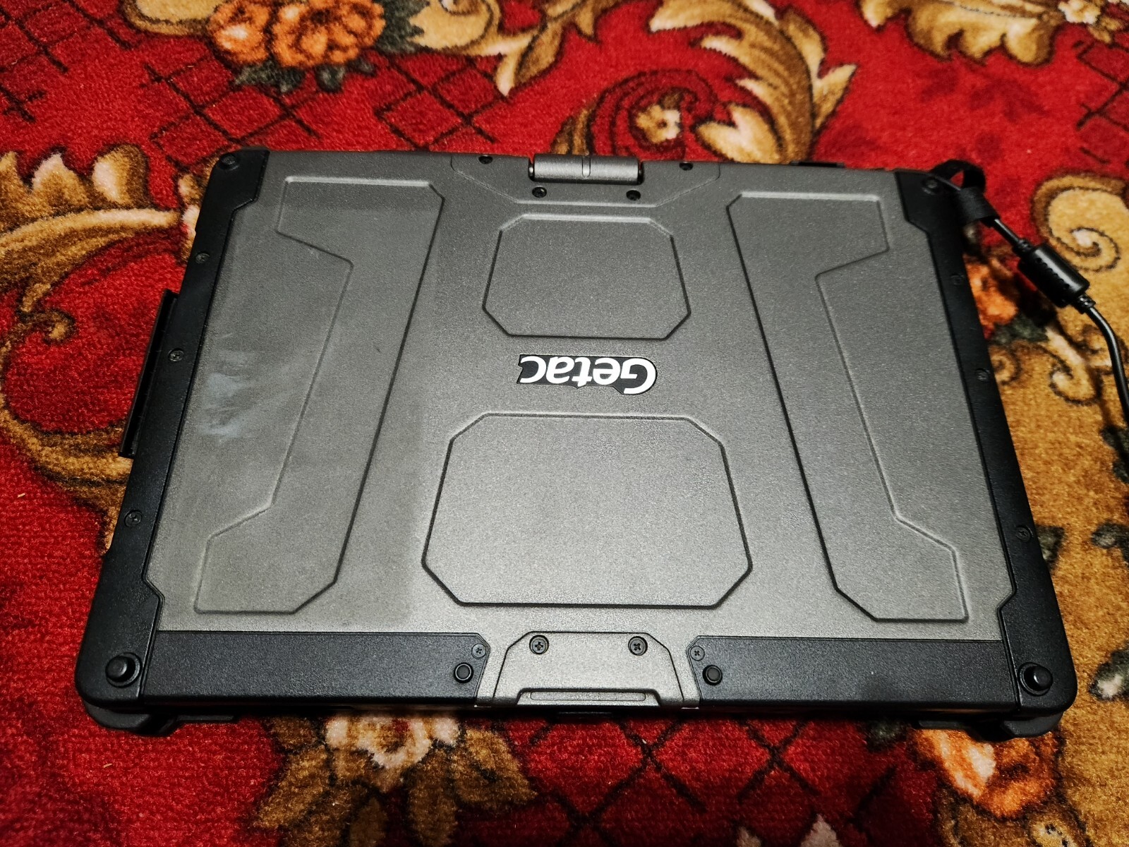 GETAC V110 CORE i5-4300U + 128gb SSD m.2 + caddy + 2x batteries + Charger