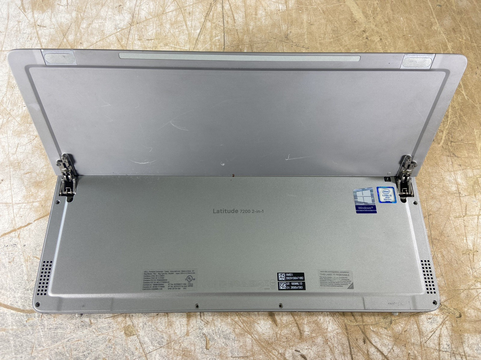 DELL LATITUDE 7200 2-IN-1 i5-8365U @ 1.60GHZ, 8GB RAM, NO HDD/OS – (FOR PARTS)