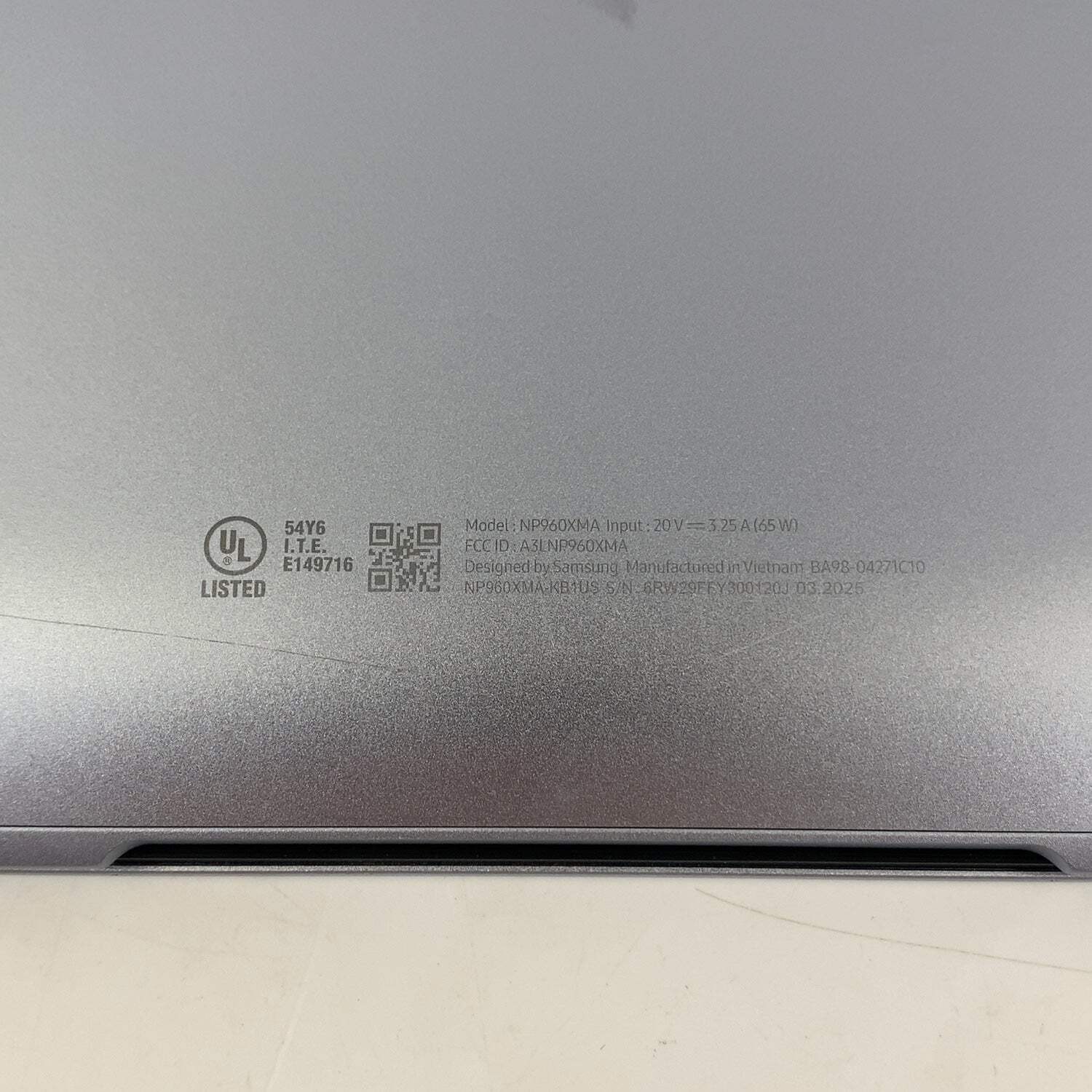 Samsung Galaxy Book4 Edge NP96XMA 16″ Snapdragon X Plus 16GB RAM 512GB SSD