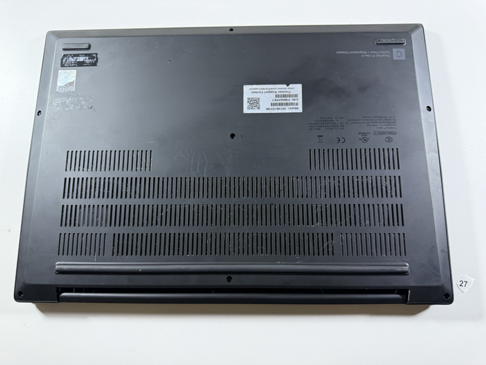 LENOVO THINKPAD P1 Gen 4 3840×2400 I7-11850H 512GB 16GB RAM NVIDIA T1200 WIN 11