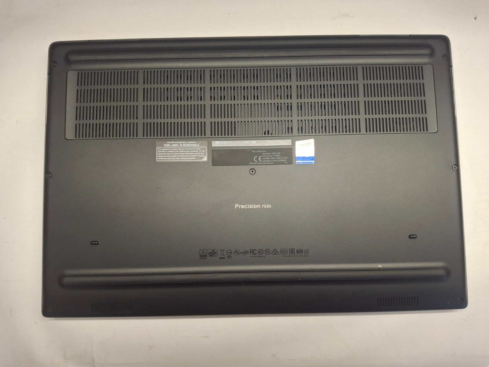 Dell Precision 7530 XEON E-2176M 2.70GHz 32gb ram 512 SSD NVMe Wifi Win 11 Pro