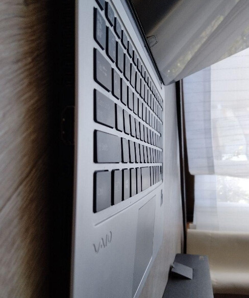 VAIO Z notebook PC core i7 memory 8GB touch panel/Also available in tablet mode