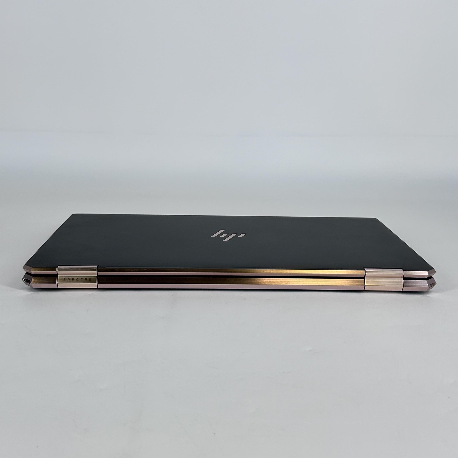 HP Spectre 15 x360 4K TOUCH i7-10510U 1.80GHz 16GB 512GB SSD MX330 – FRAME GAP