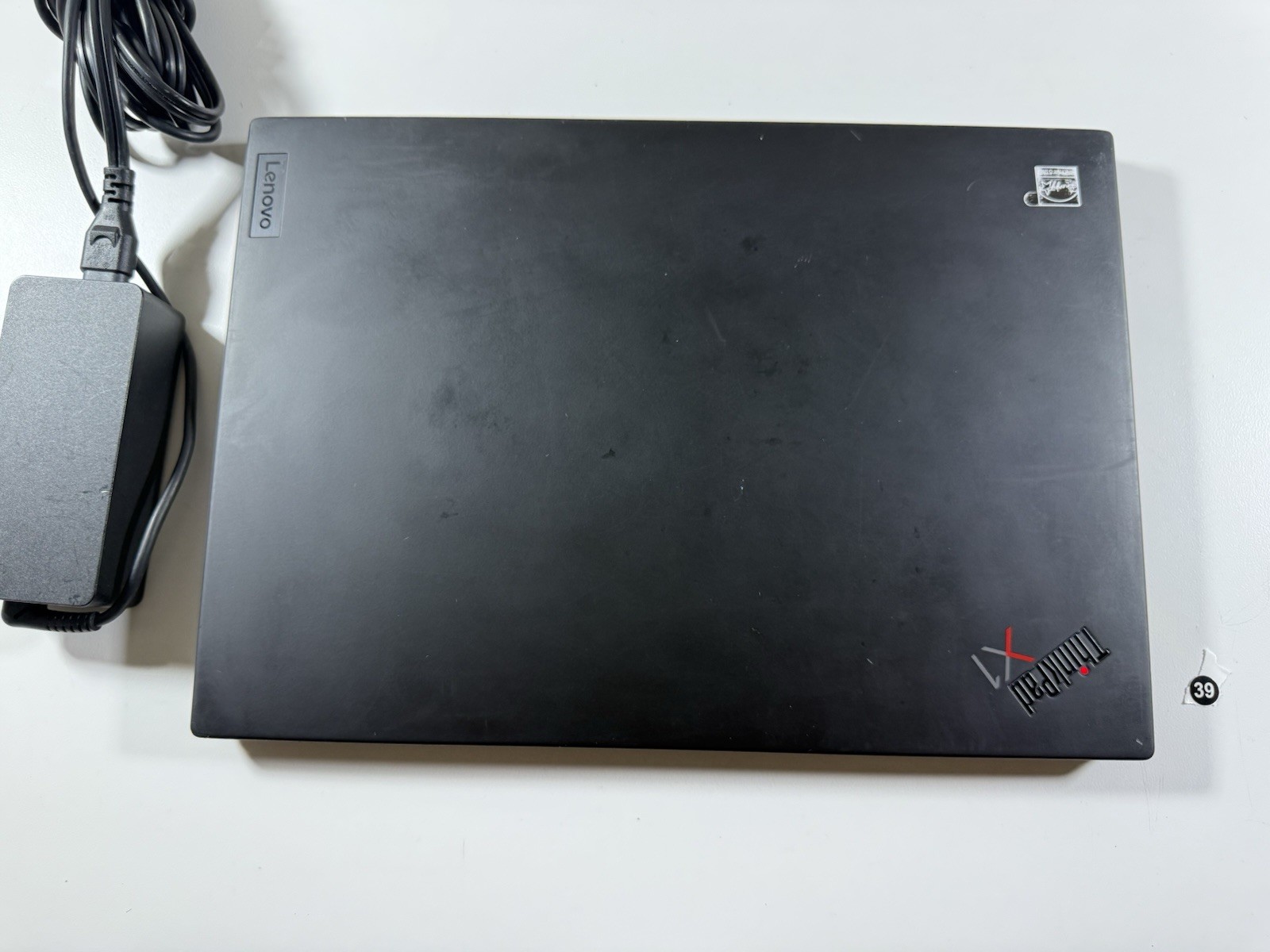 Lenovo ThinkPad X1 Carbon 9th Gen 14″ Intel i7-1185G7 16GB DDR4 256GB Win 11