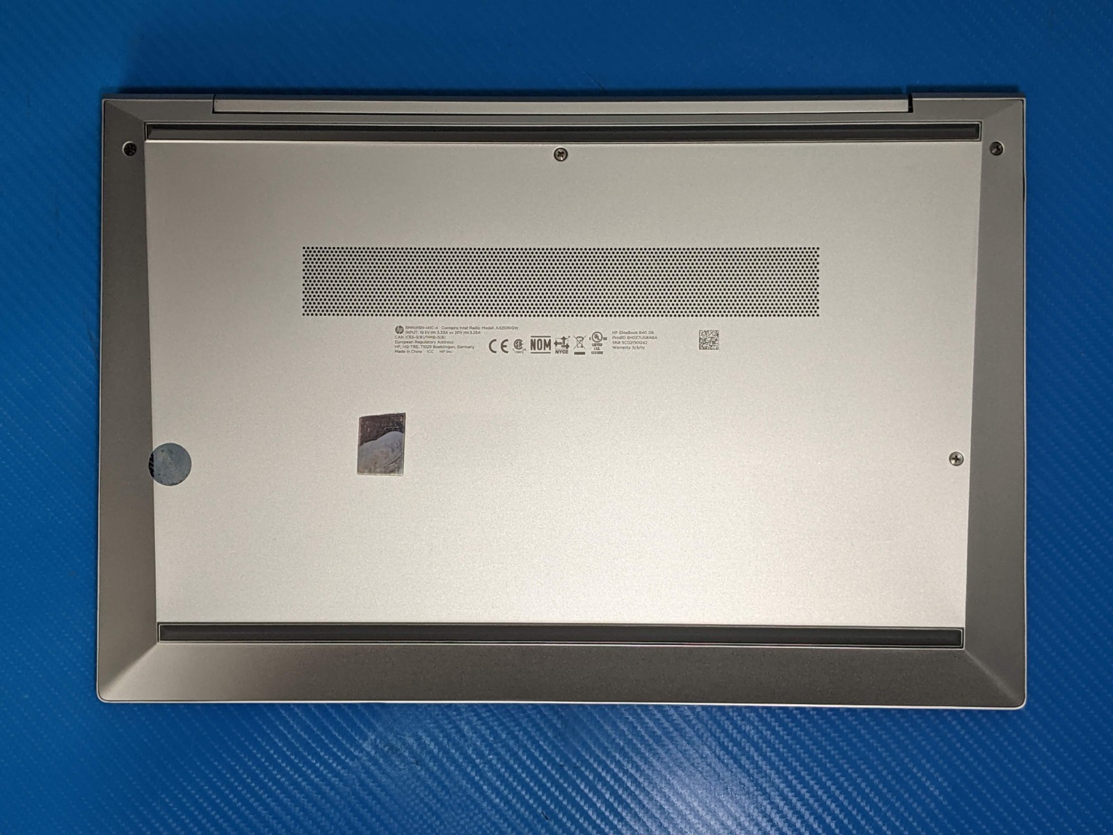 HP EliteBook 840 G8 14″ FHD Wolf Security vPRO i7-1185G7 3GHz 8GB 256GB SSD W11P