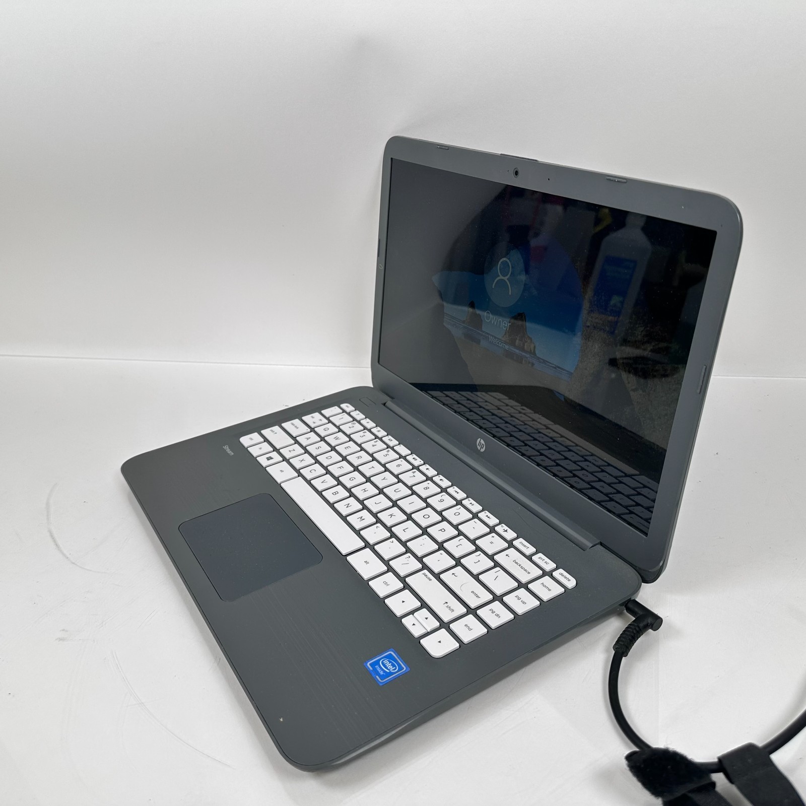 HP Stream 14-cb012dx 14″ Laptop 1.6GHz Intel Dual Core 4GB RAM 64GB