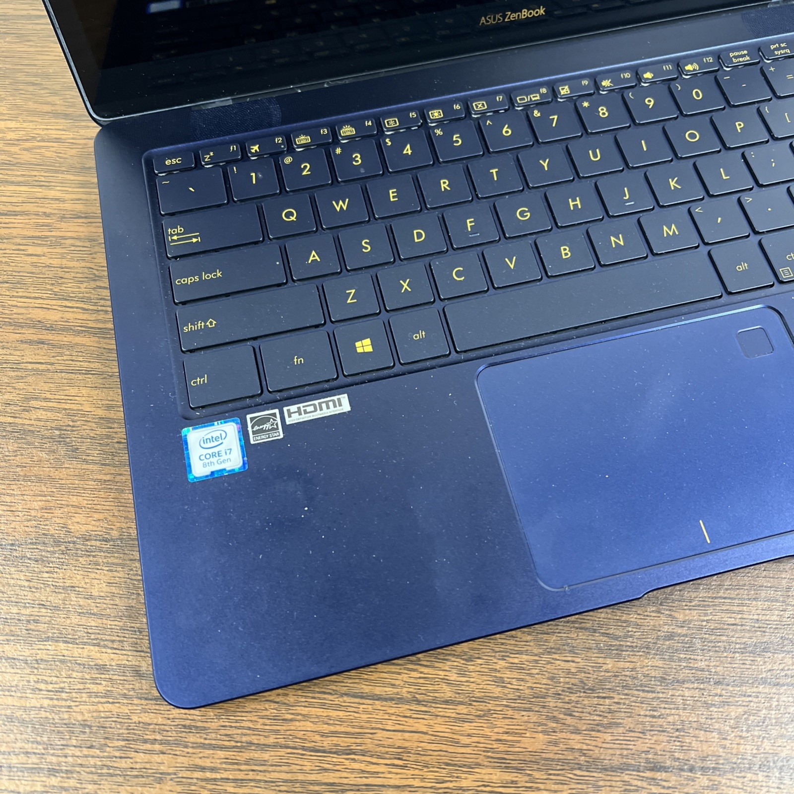 ASUS ZENBOOK UX490U I7 8GB RAM (POWERS ON, NO IMAGE) NO SSD – FOR PARTS/REPAIR