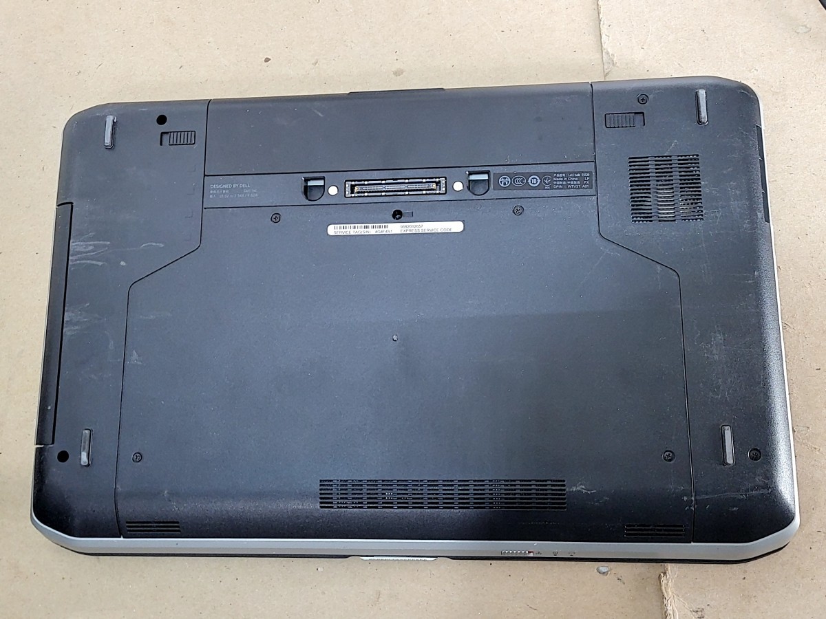 Dell P15F Latitude E5520 15.6″ Laptop Intel Core I5-2520M 4GB 250GB SEE NOTES