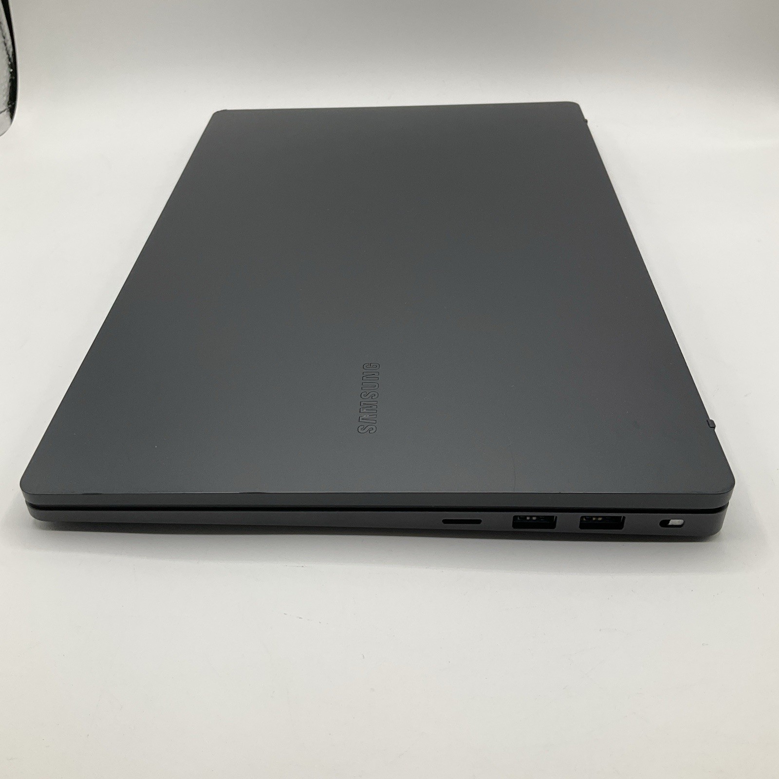 Samsung Galaxy Book2 Business Laptop 14″ Intel i5-1250P 12th Gen 16GB 500GB SSD