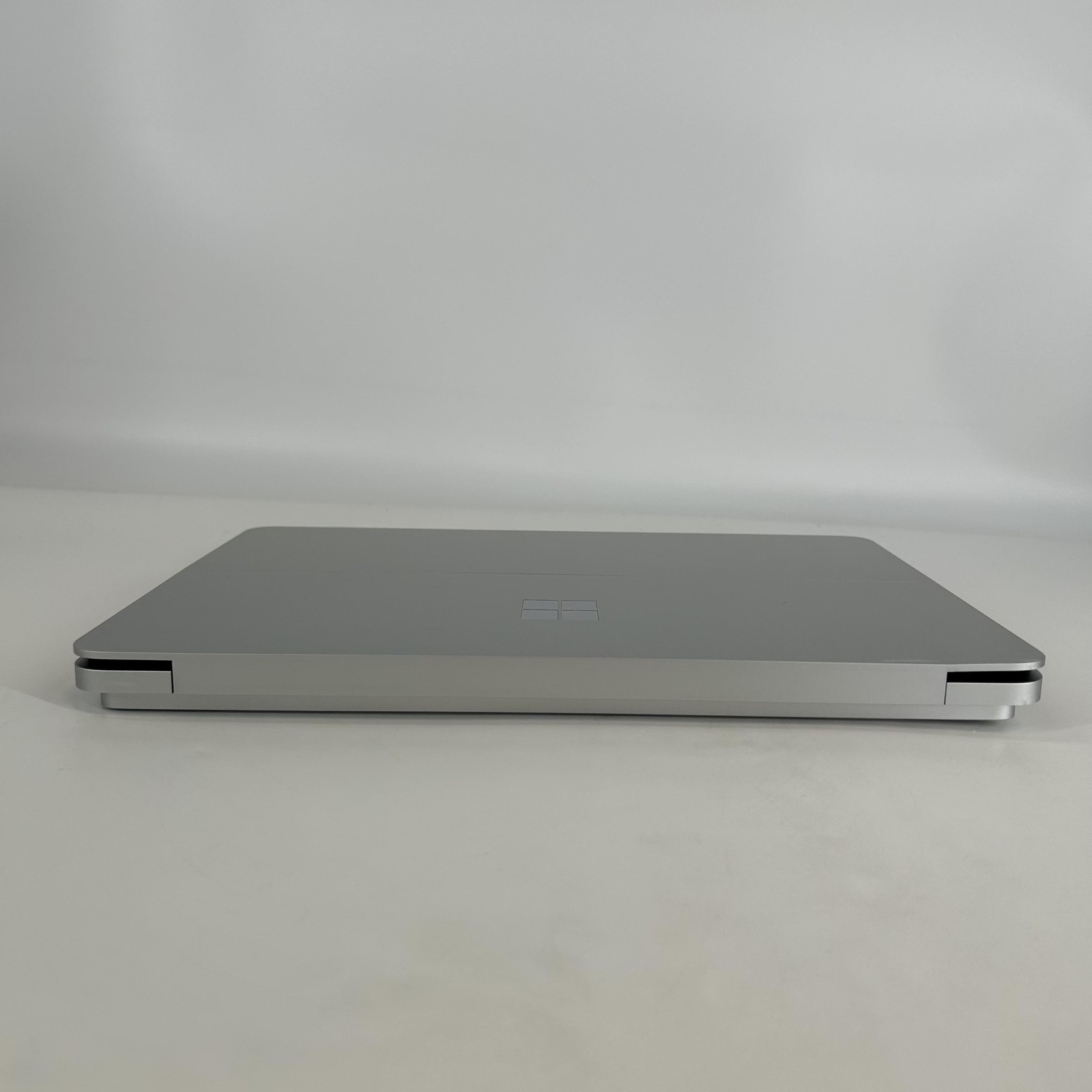 Surface Laptop Studio 2 14 2K TOUCH i7-13800H 32GB 1TB RTX 2000 Ada – BENT FRAME