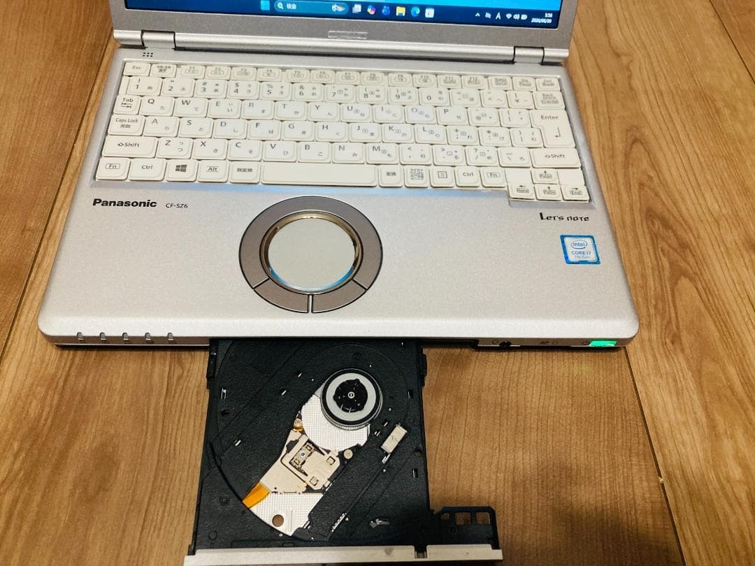 Panasonic Toughbook CF-SZ6 i7-7500U Intel HD SSD 256GB 8GB 12.1″WUXGA Win 11 DVD