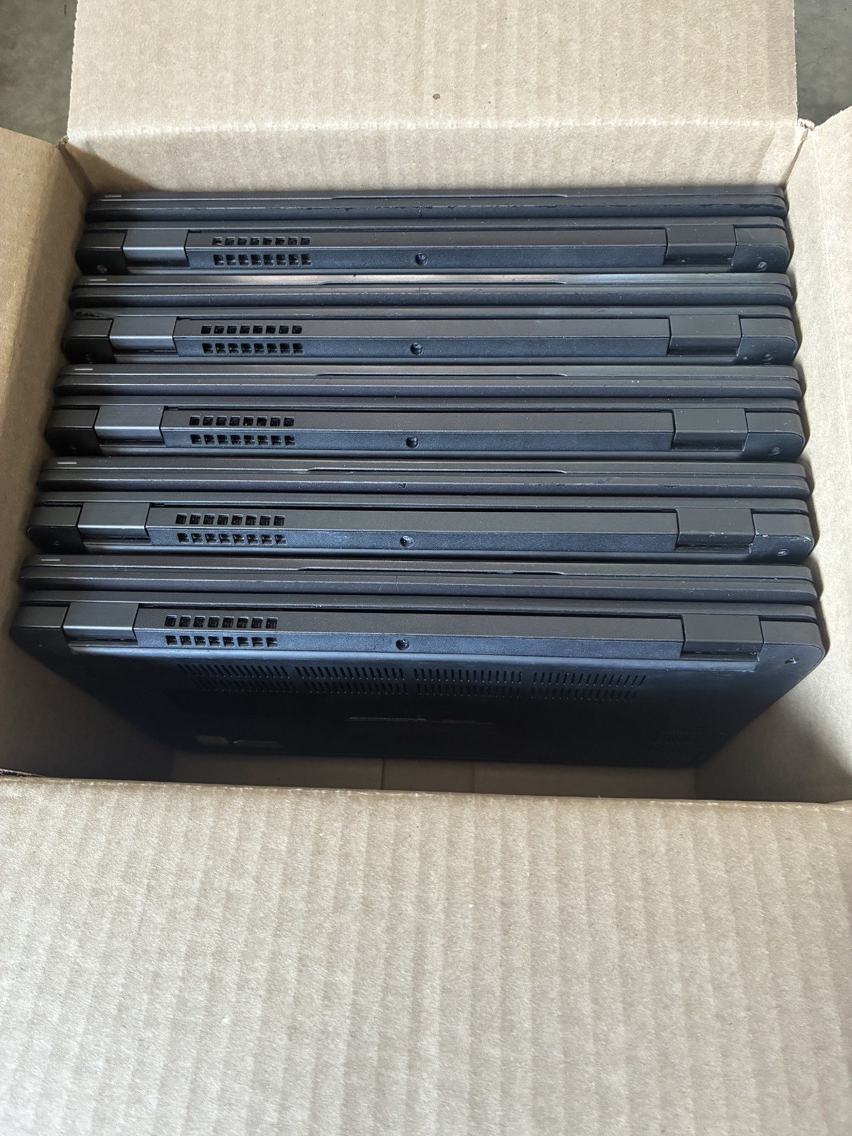 Lot Of 10 Dell Latitude 5300 13″ i5 8th Gen, 8GB RAM, 128GB SSD