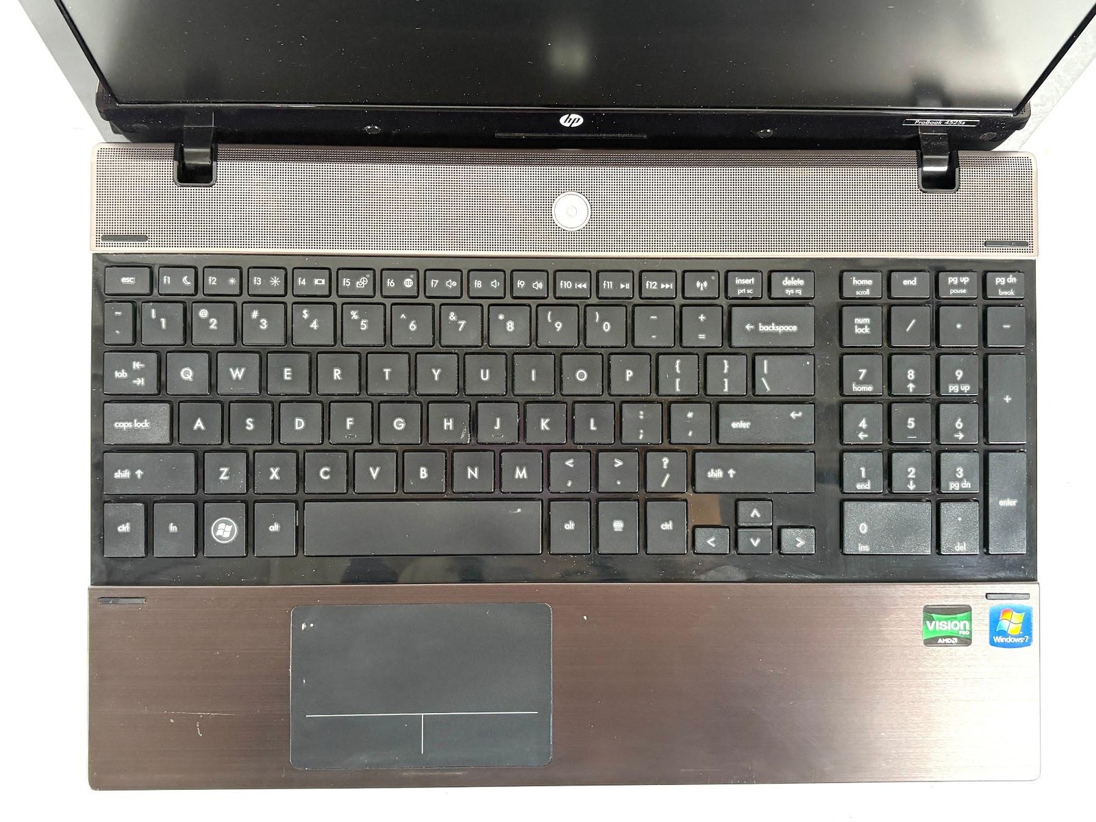 HP ProBook 4525s – 15.6″ HD, 2.2GHz AMD Athlon II P340, 4GB RAM, 300GB HDD
