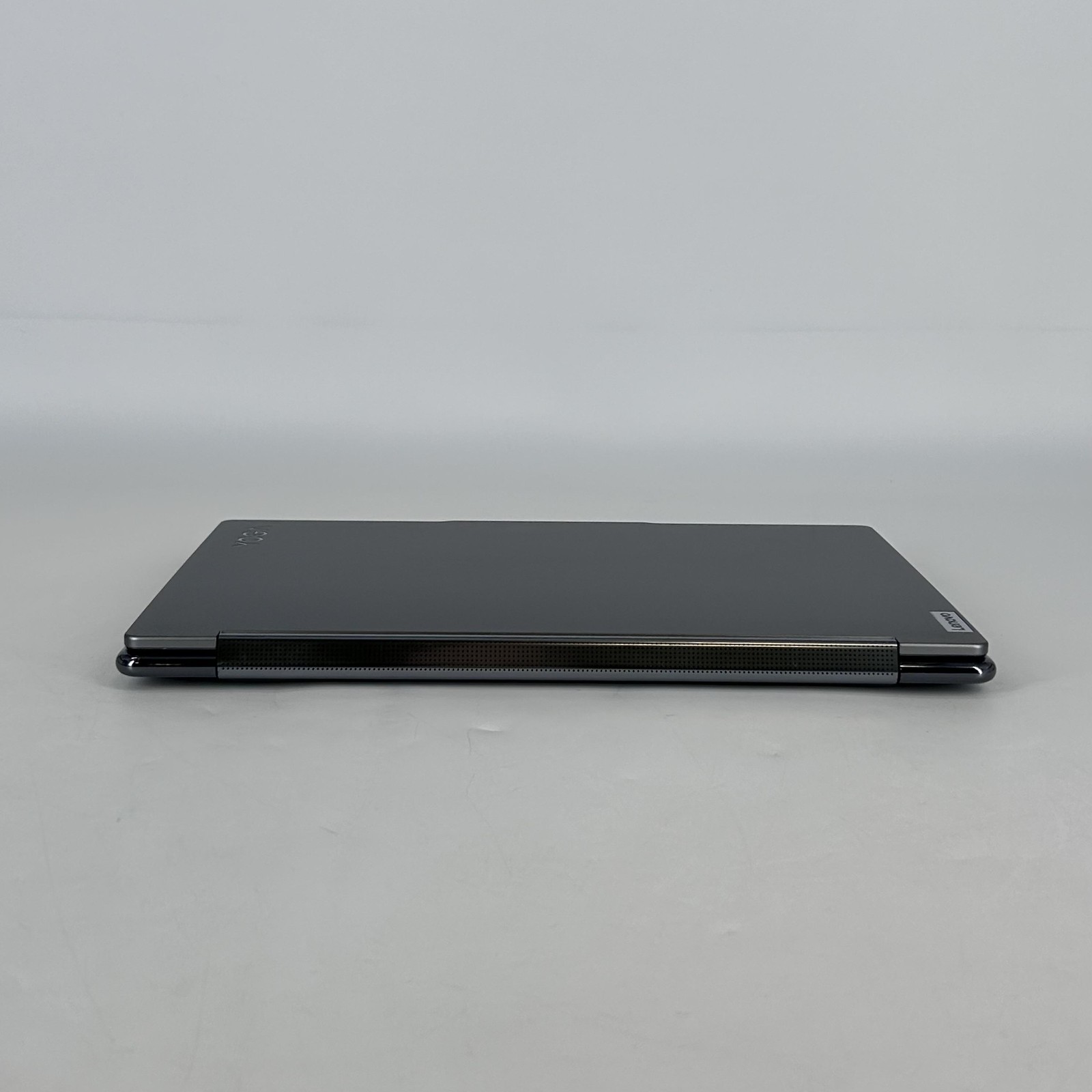 Lenovo Yoga 9i 14 Gray QHD+ TOUCH 1.4 GHz Ultra 7 155H 32GB 512GB SSD Good