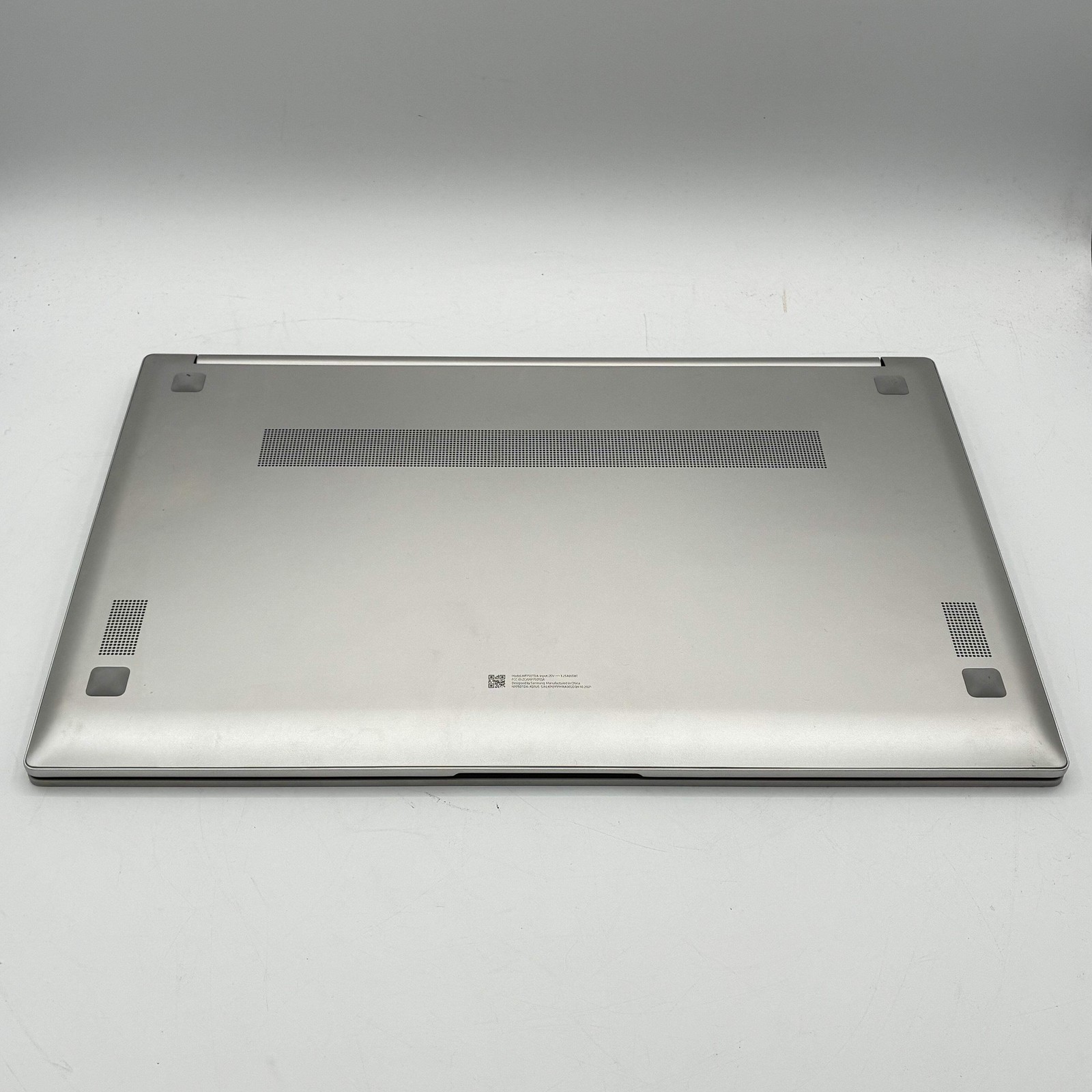 Samsung Galaxy Book NP750TDA 15.6in i5 8GB 256GB Silver