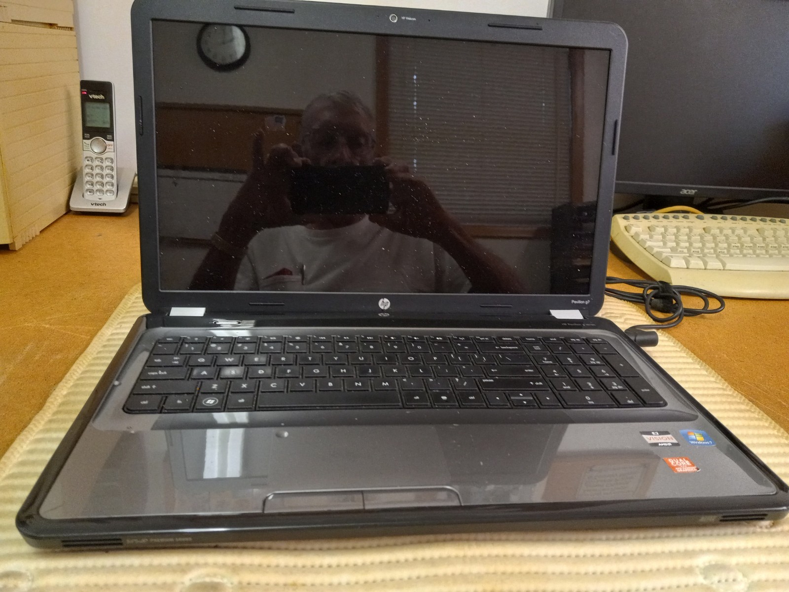 HP Pavilion g7-1219wm Windows 11 Pro 17.3″ Laptop AMD E-450 8GB Ram 500Gb SSHD