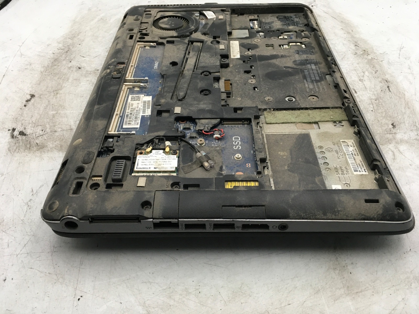 HP ELITEBOOK 840 G1 – FOR PARTS – INTEL CORE I5 – NO RAM – 14″ – READ DESC – BB