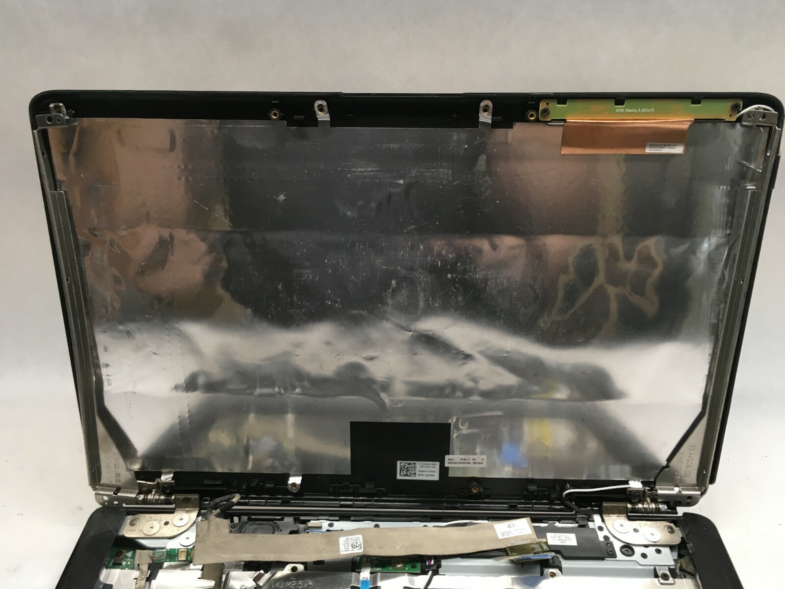DELL Inspiron 1545 Laptop For parts Does not Boot NO LCD Screen/Keyboard/HDD. JR