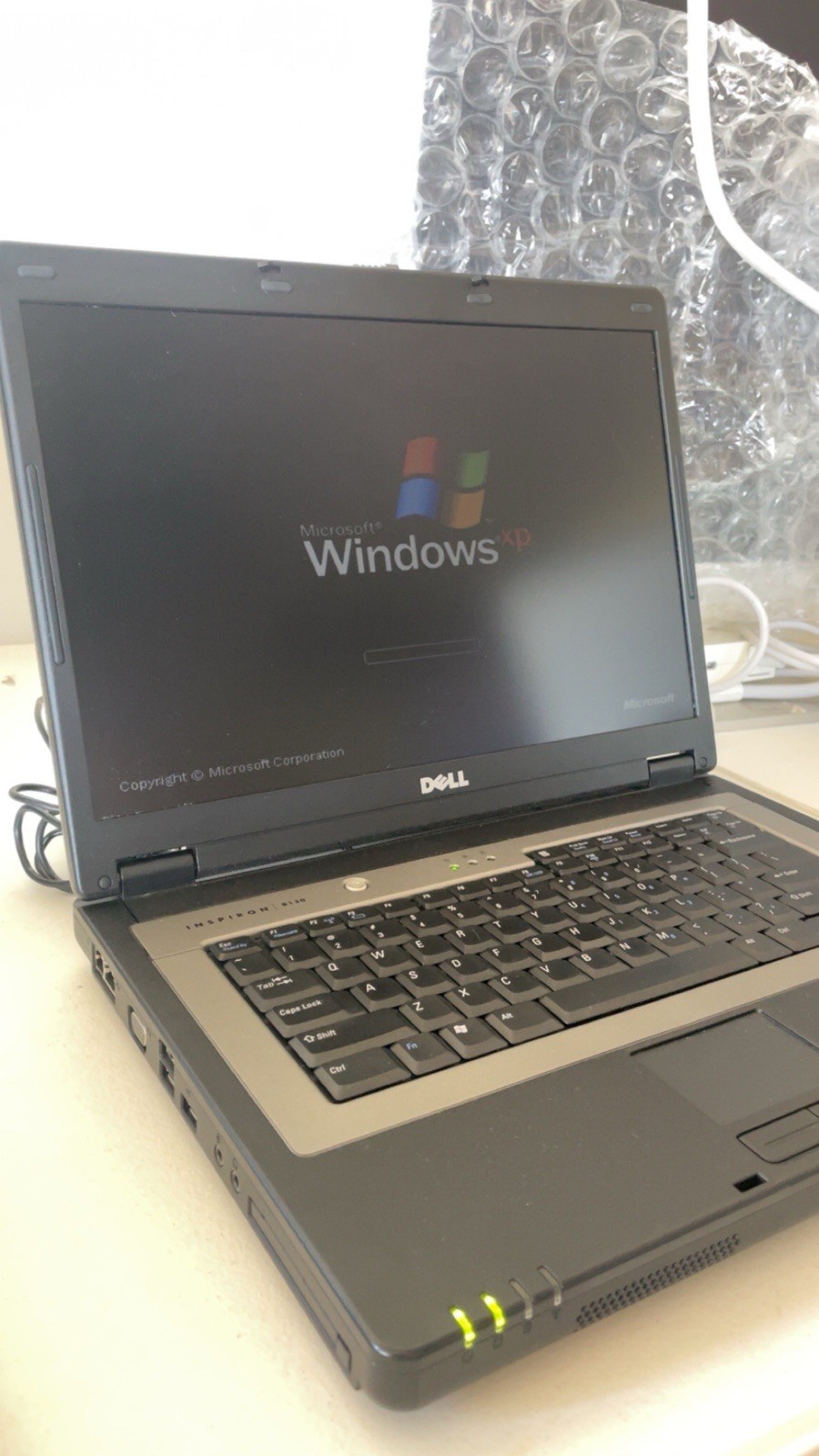 Dell Inspiron b130 14.1 in laptop. Intel Pentium (R) M, Windows XP installed.