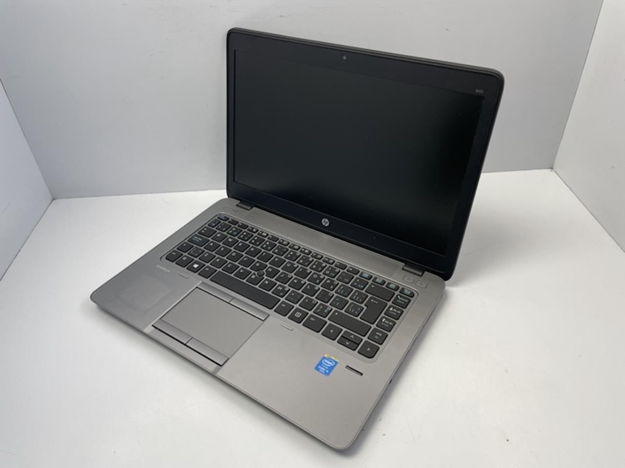 HP ELITEBOOK 840 G2 Laptop w/ Intel Core i5-5300U 2.30 GHZ + 16 GB No HD/Battery