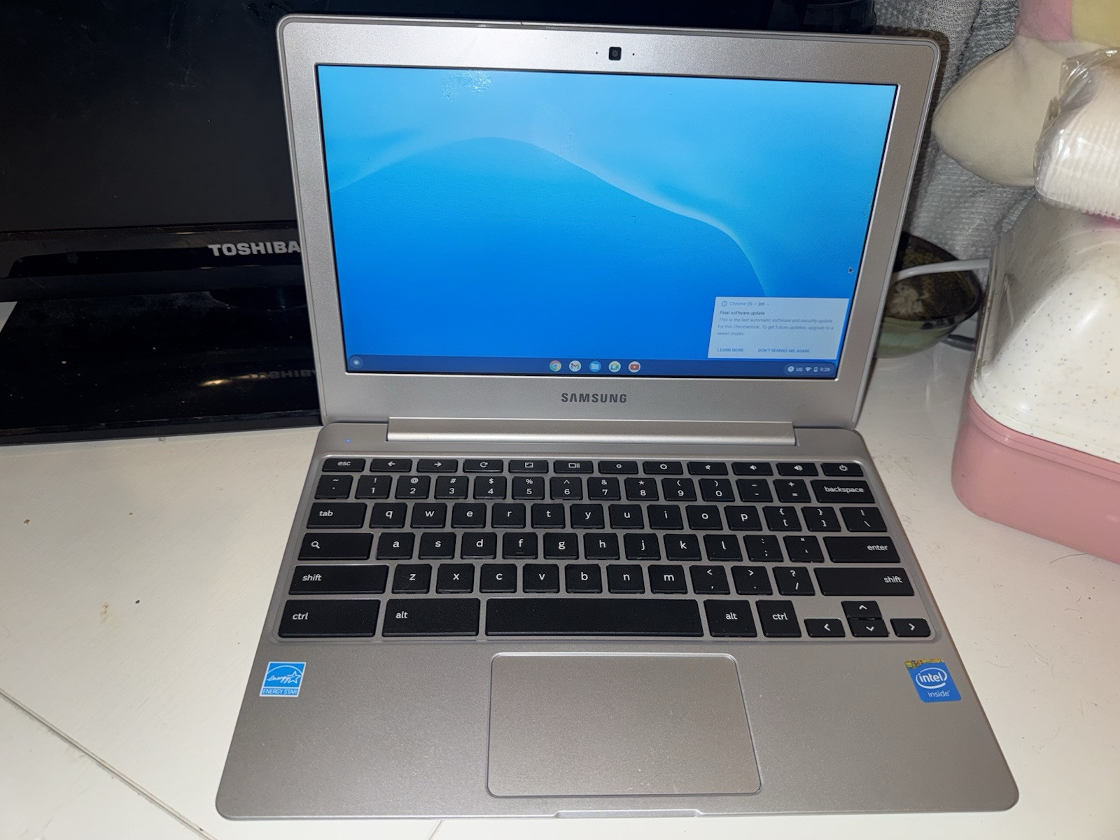 Samsung Chromebook 2 XE500C12 11.6in. (16GB, Intel Celeron, 2.16GHz, 4GB)…