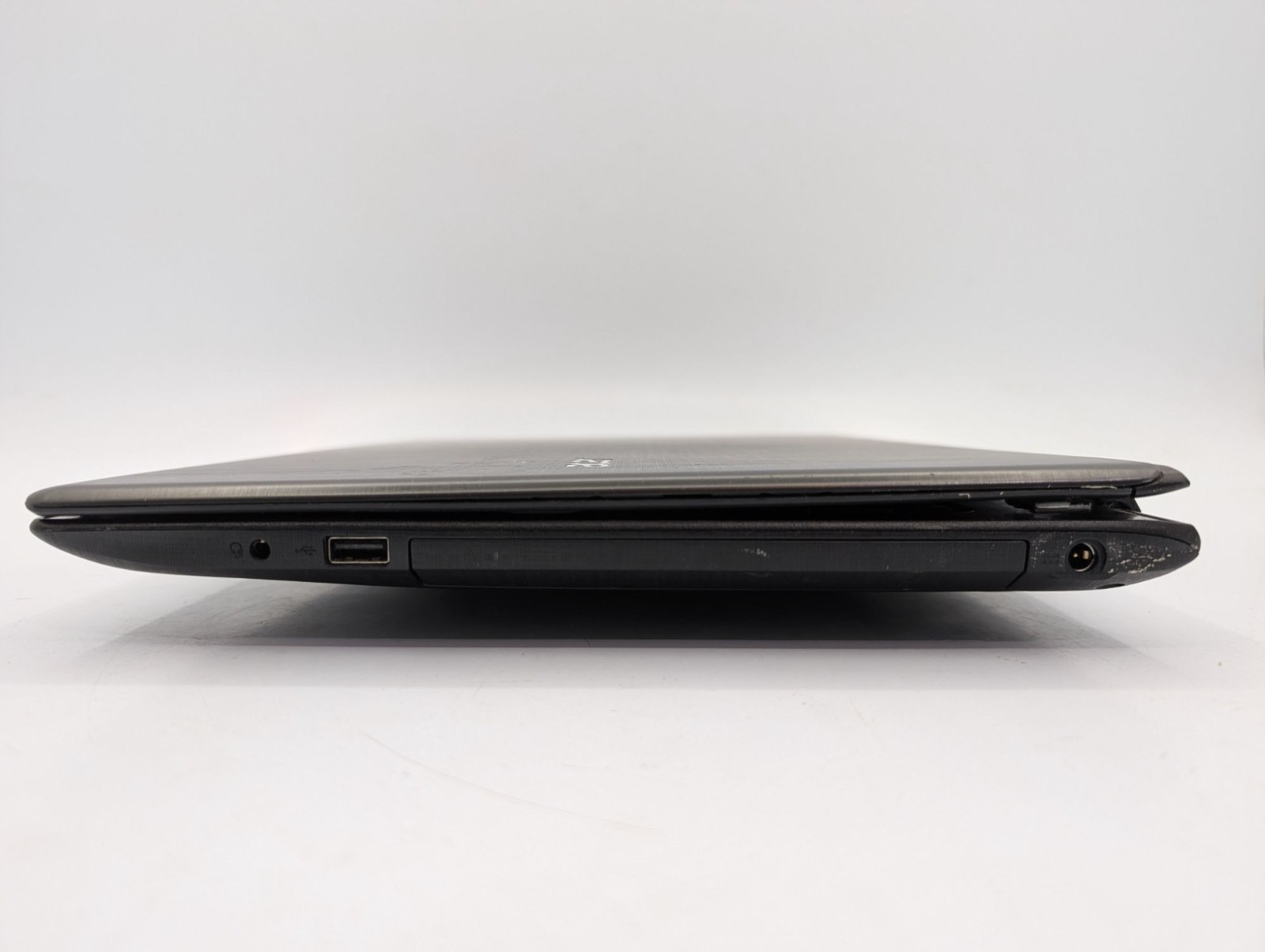 Acer Aspire E15 E5-575T-58WH 15.6″ Laptop i5-7200U No SSD Boots to BIOS Parts