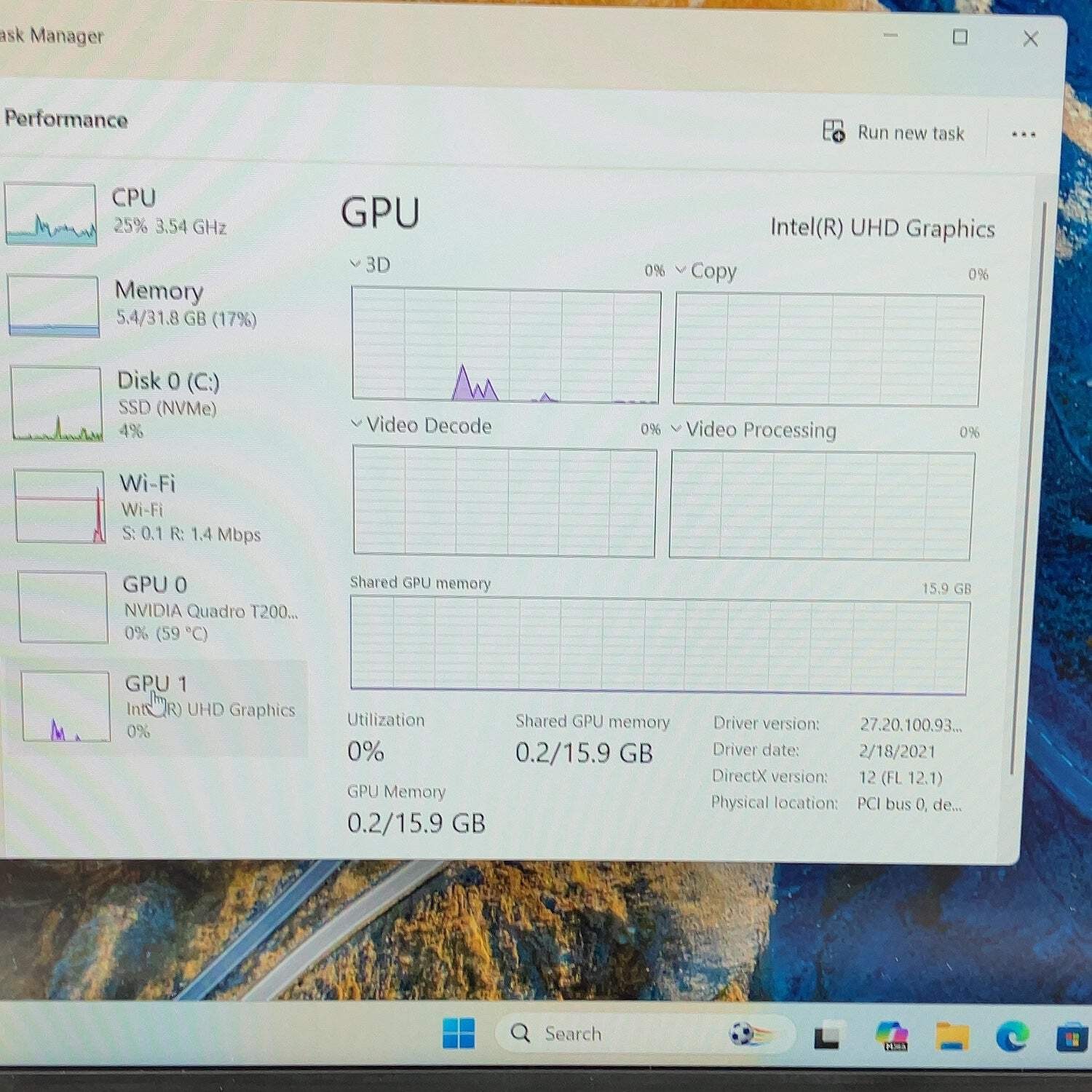 Lenovo ThinkPad P1 Gen 3 i7-10750H 2.6GHz 32GB RAM 500GB SSD Quadro T2000 Max-Q