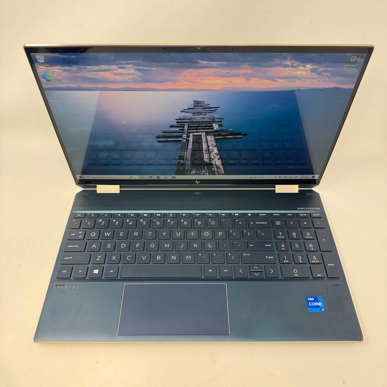 HP Spectre 15T-EB100 15.6″ i7-1165G7 2.8GHz 16GB RAM 256GB SSD