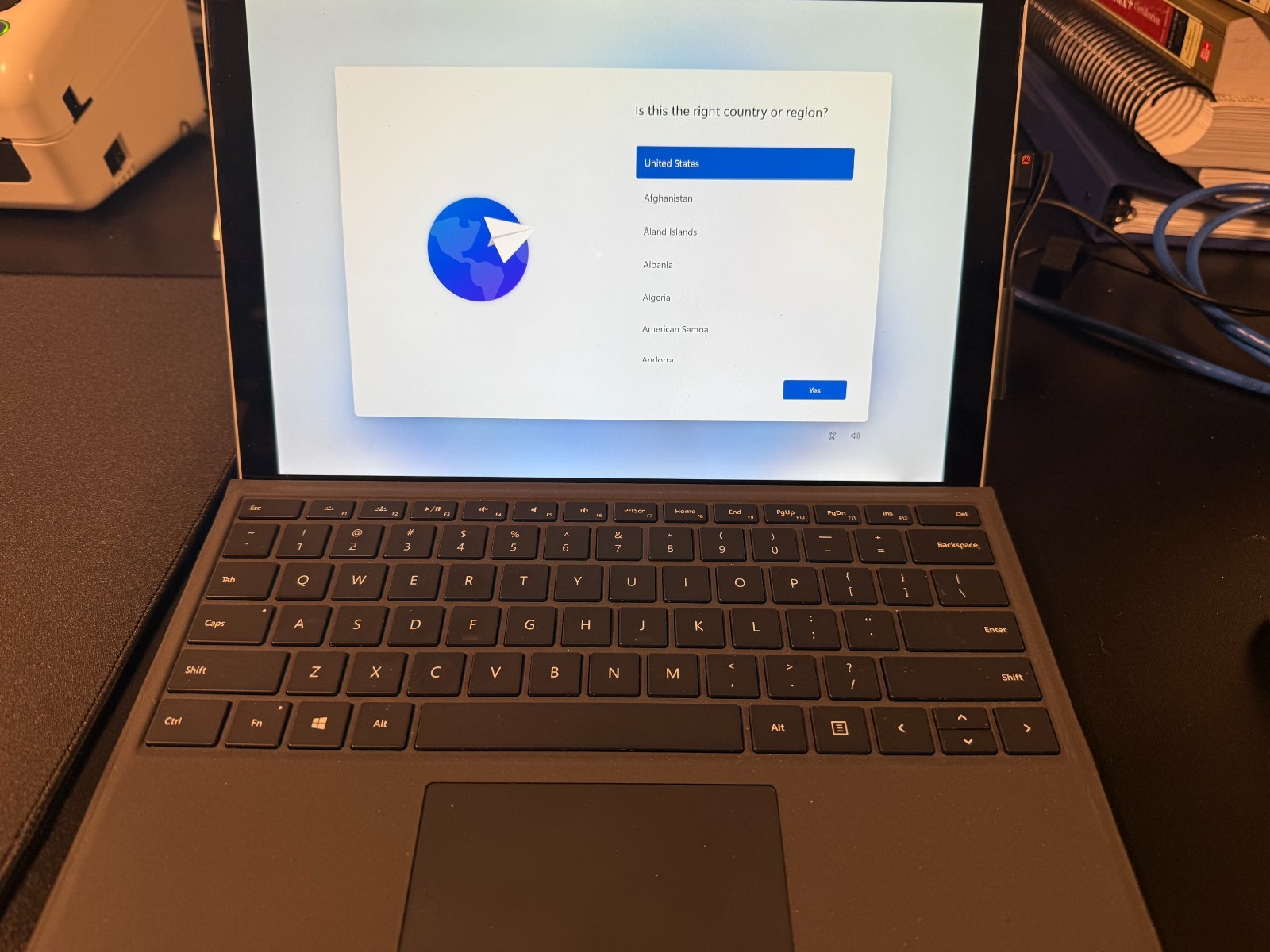 Microsoft Surface Laptop 4 13.5″ i7-1185G7 16GB RAM 512GB SSD Win 11 Pro