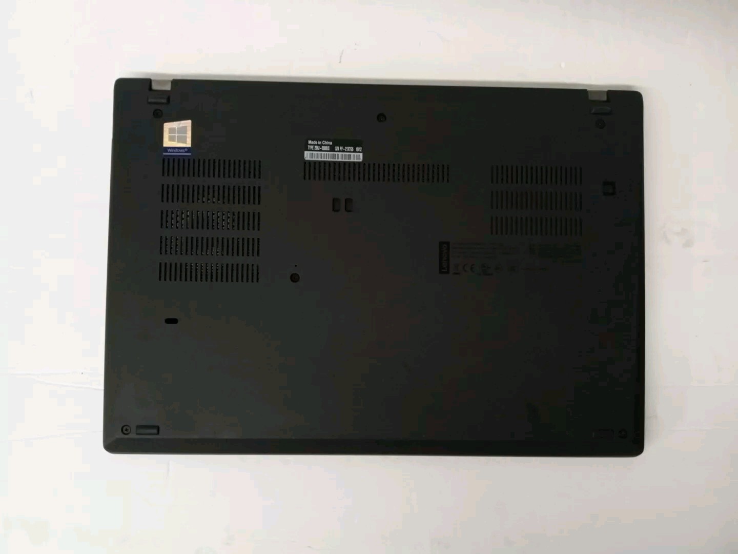 Lenovo ThinkPad T495 14″ AMD Ryzen 5 2.10GHz+ 16 GB + 256 Gb SSD +Touchscreen